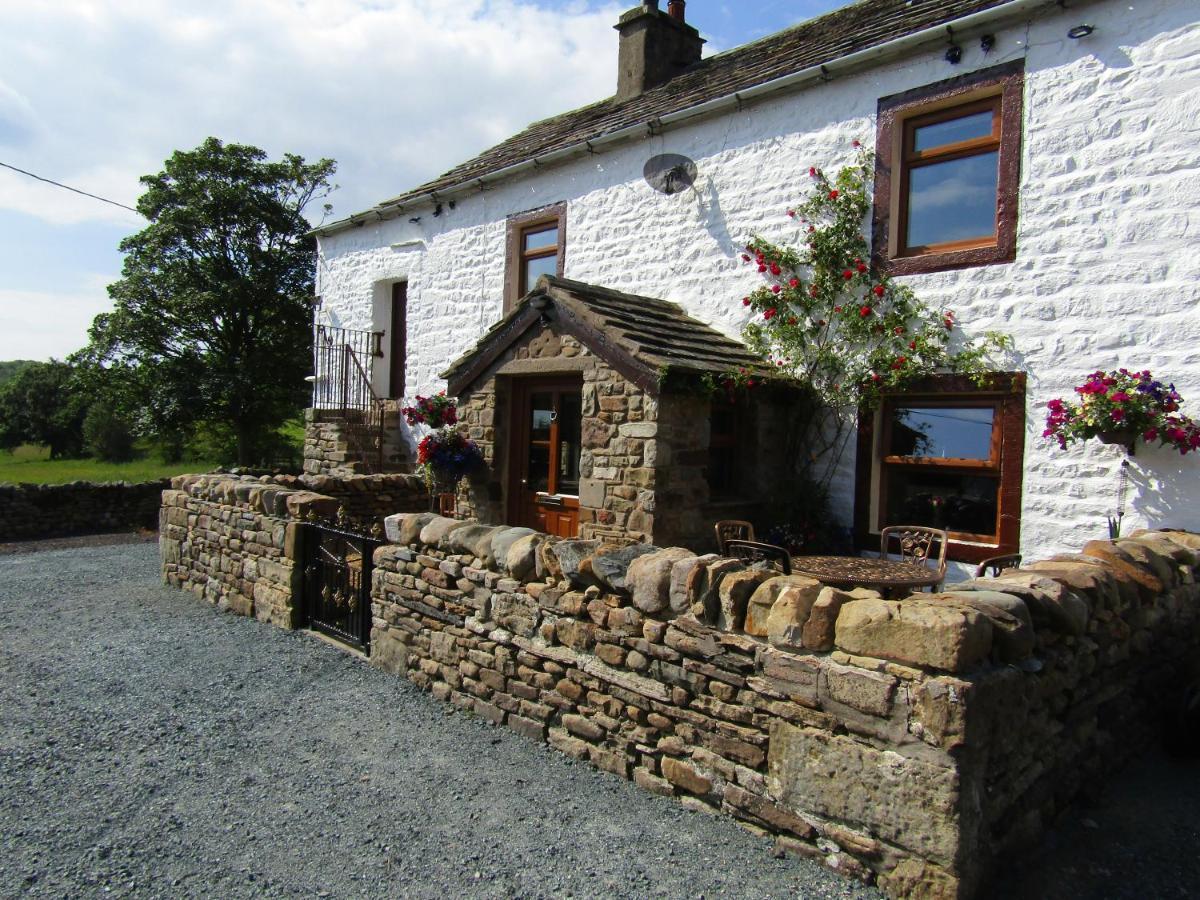 Lower Turnerford Farmhouse Newby  ภายนอก รูปภาพ